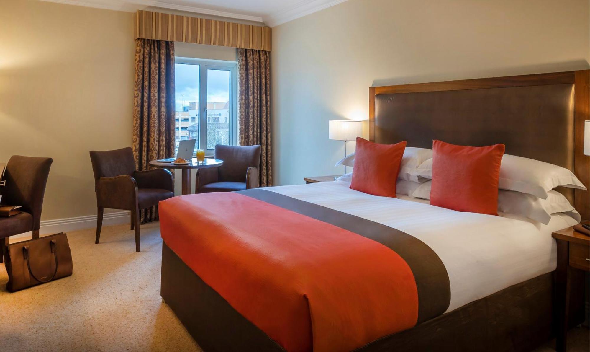 Temple Gate Hotel Ennis Dış mekan fotoğraf