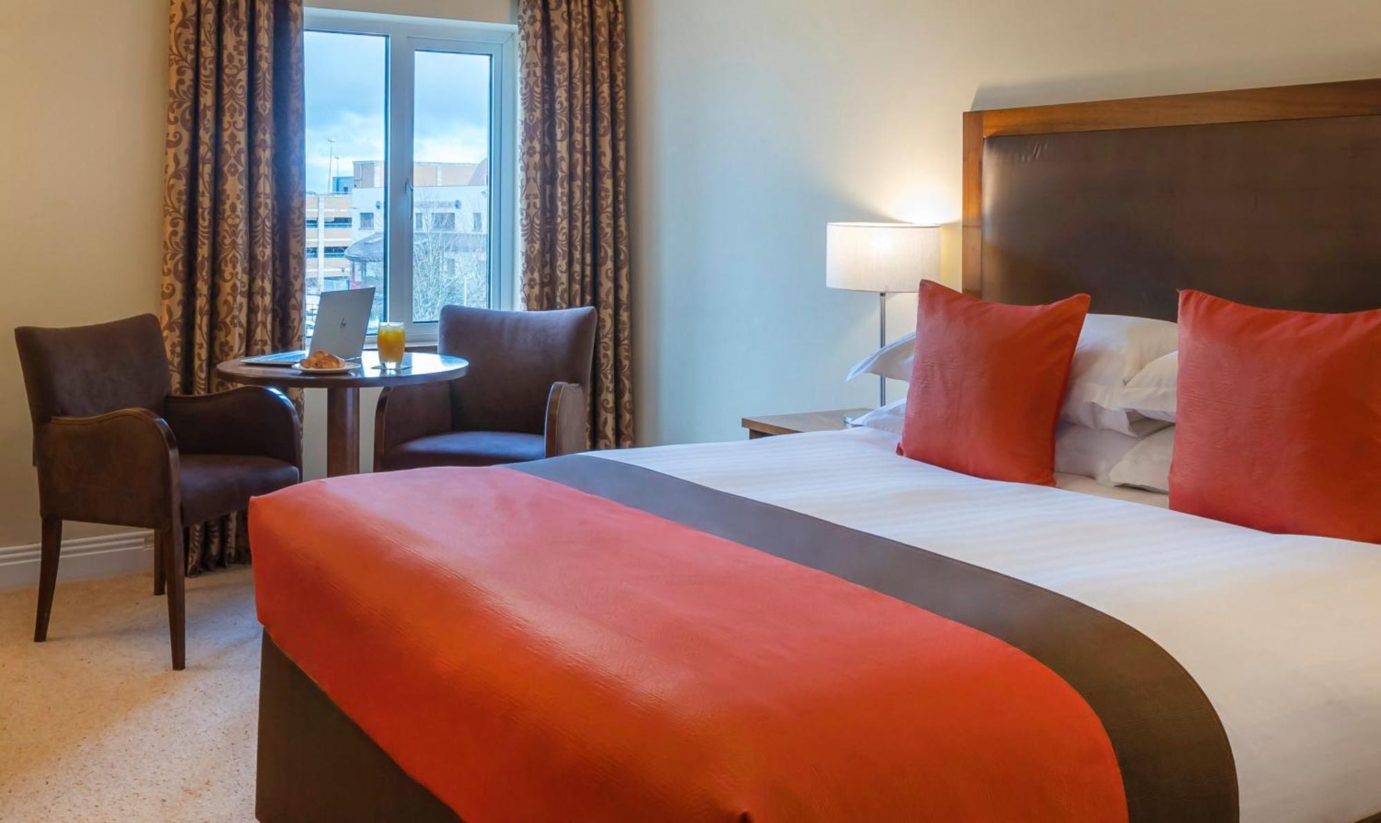 Temple Gate Hotel Ennis Dış mekan fotoğraf