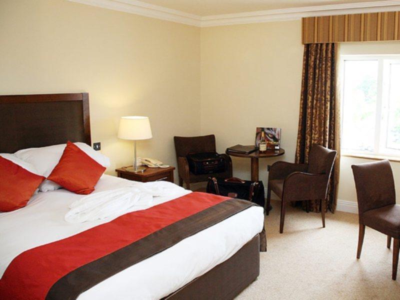 Temple Gate Hotel Ennis Dış mekan fotoğraf