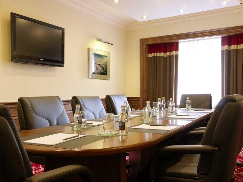 Temple Gate Hotel Ennis Dış mekan fotoğraf