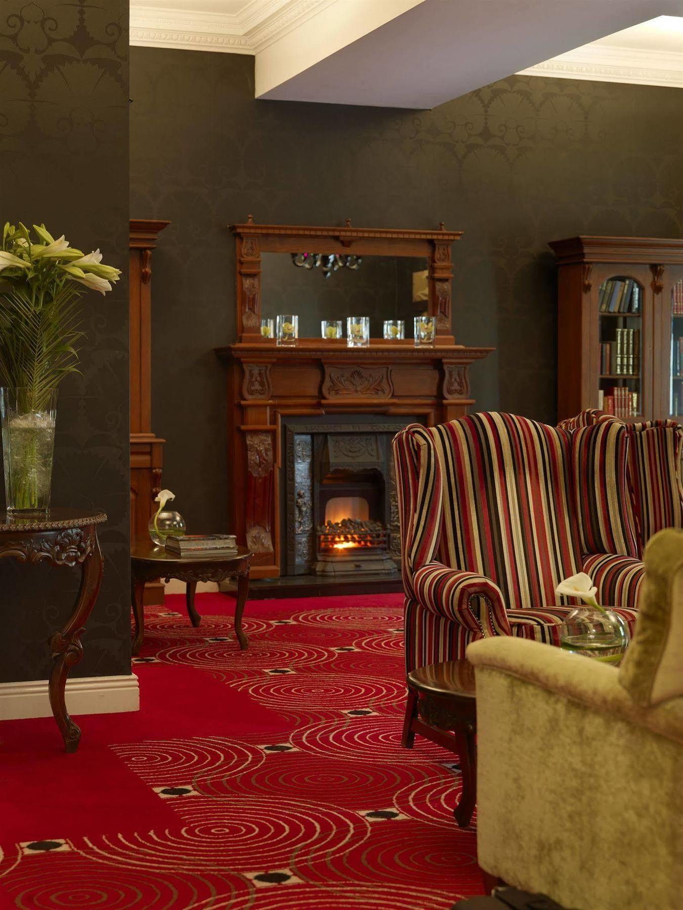 Temple Gate Hotel Ennis Dış mekan fotoğraf