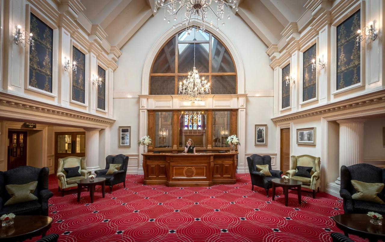 Temple Gate Hotel Ennis Dış mekan fotoğraf