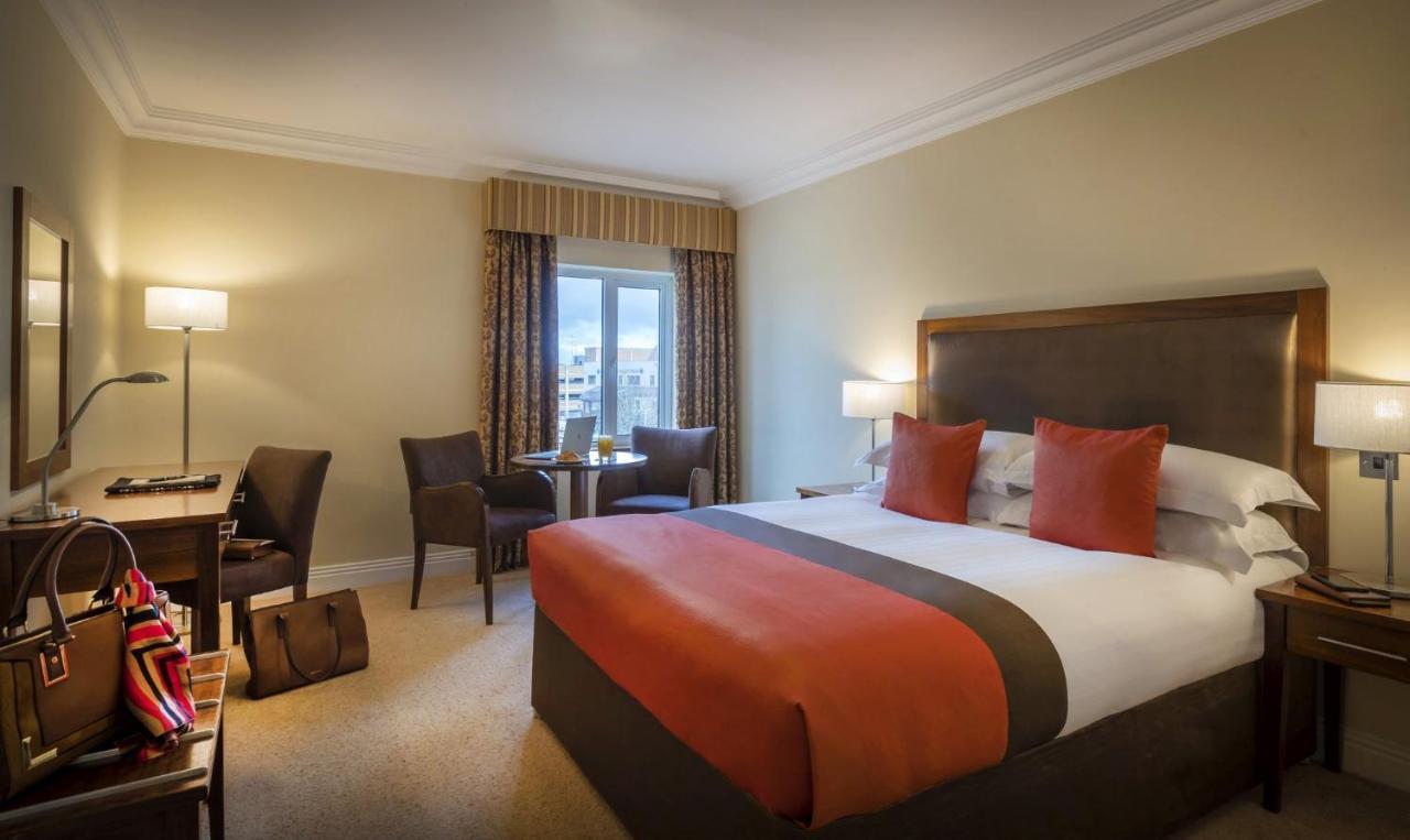 Temple Gate Hotel Ennis Dış mekan fotoğraf