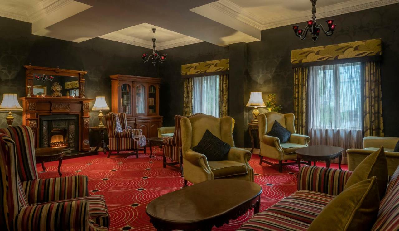 Temple Gate Hotel Ennis Dış mekan fotoğraf